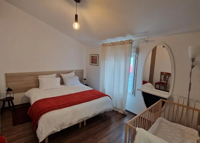 L'hirondelle * Château-Thierry