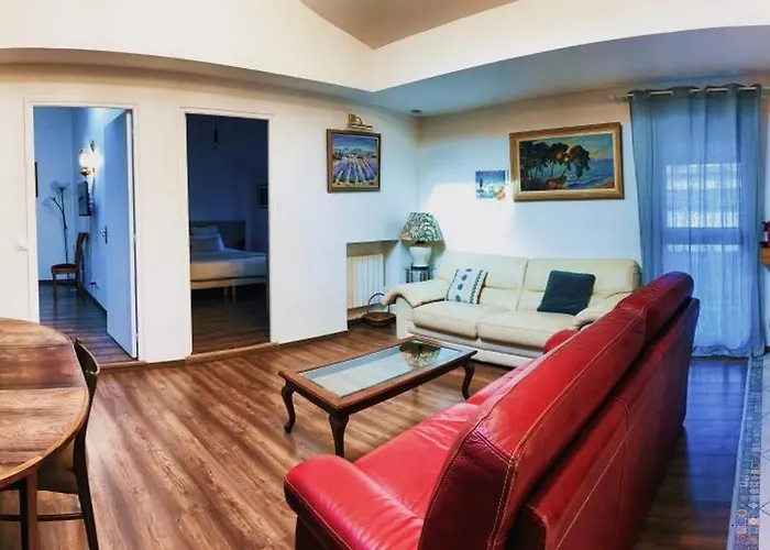 Apartment L'hirondelle *